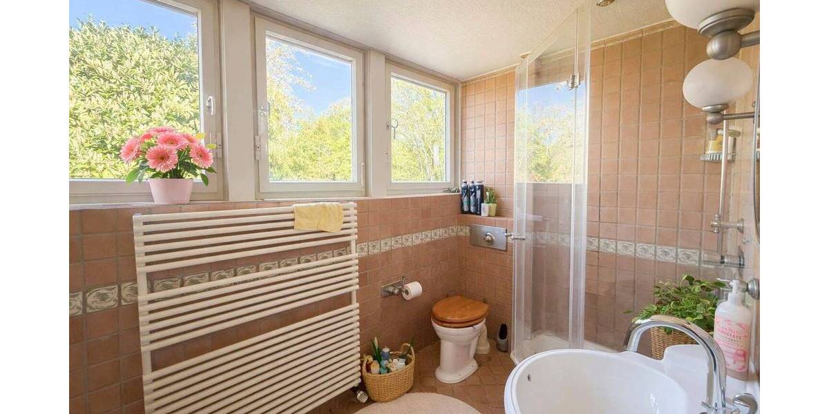 Einfamilienhaus Erkrath - 1 Zimmer, 220 m&sup2;, 980.000&euro; | Angebot:26657823