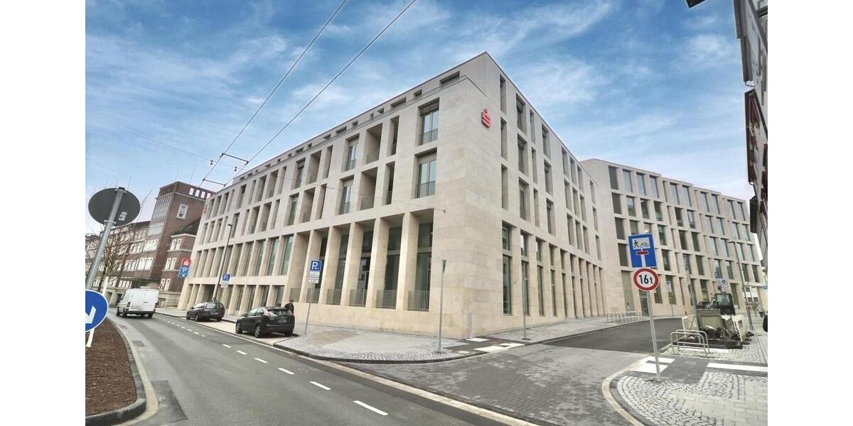 Etagenwohnung Solingen - 2 Zimmer, 106 m&sup2;, 1.365&euro; | Angebot:24850963