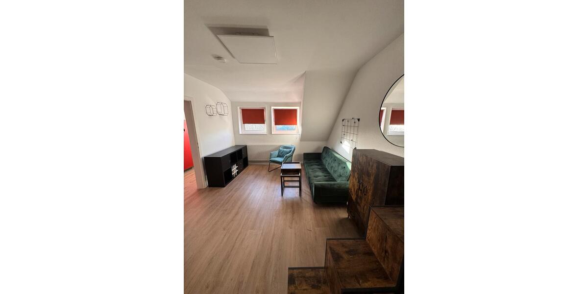 Dachgeschoßwohnung Remscheid Gemarkung Bergisch Born - 1 Zimmer, 32 m&sup2;, 550&euro; | Angebot:25943742