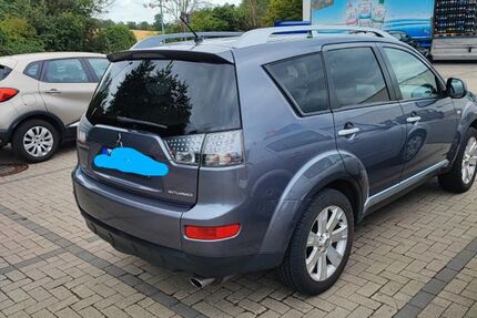 Mitsubishi Outlander 222.000 km 6.900 &euro; Velbert 42549