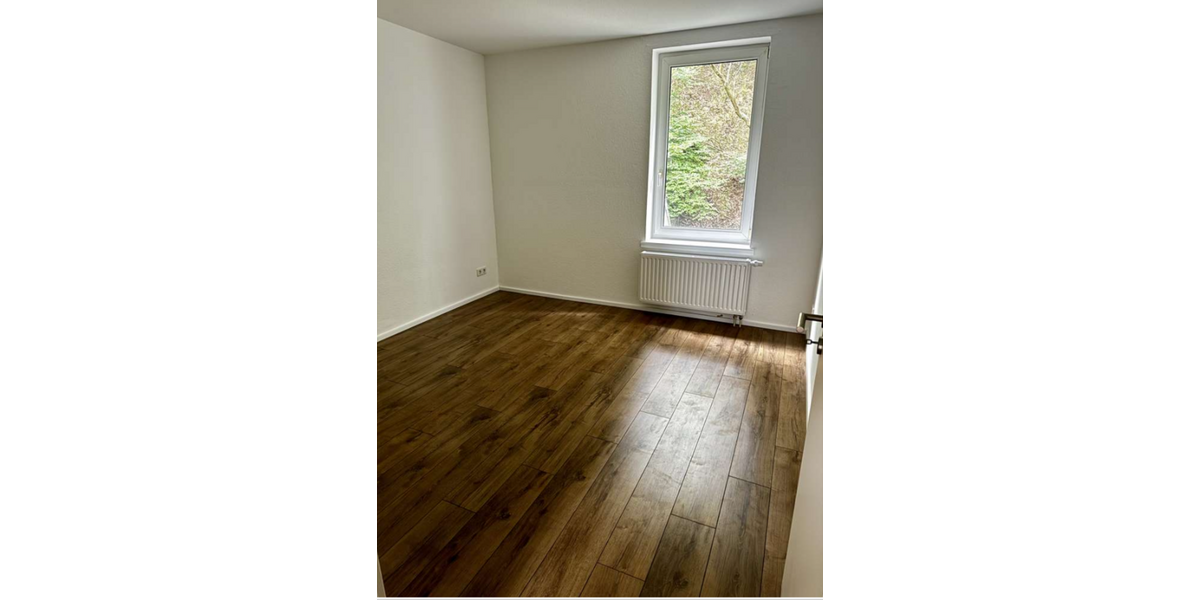 Etagenwohnung Wuppertal Nützenberg - 3 Zimmer, 63 m&sup2;, 590&euro; | Angebot:26995279