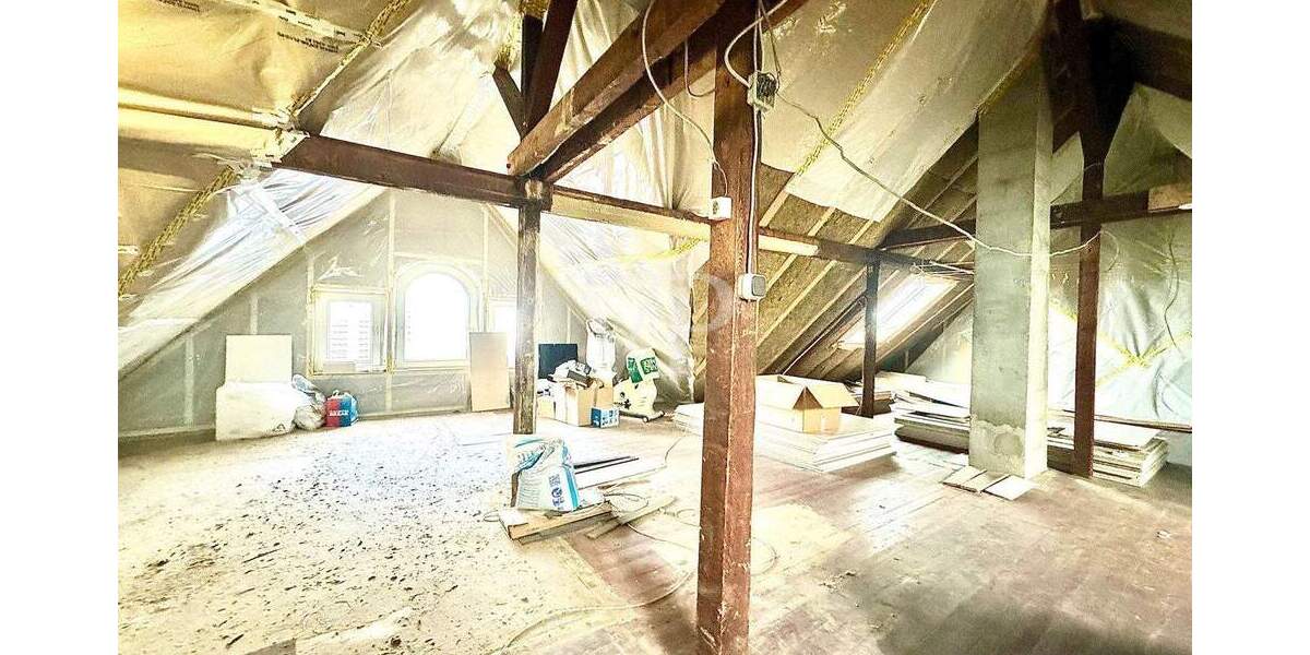 Etagenwohnung Velbert Mitte - 4 Zimmer, 116 m&sup2;, 245.000&euro; | Angebot:25733773