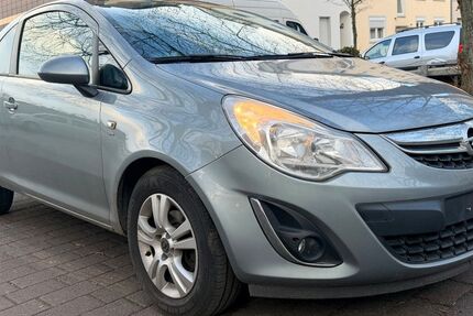 Opel Corsa 151.000 km 2.800 &euro; Essen 45326