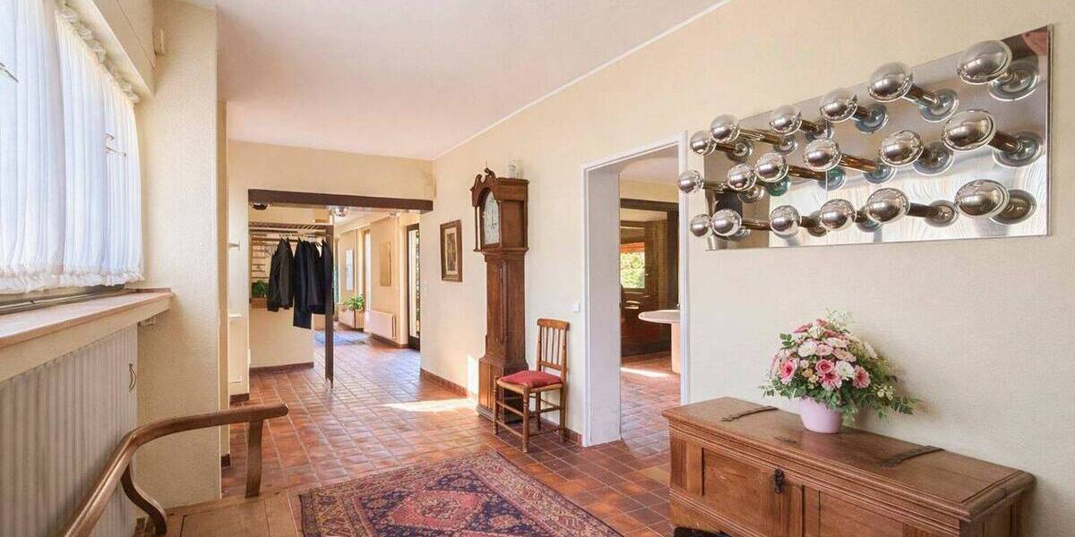 Einfamilienhaus Erkrath - 1 Zimmer, 220 m&sup2;, 980.000&euro; | Angebot:26657823