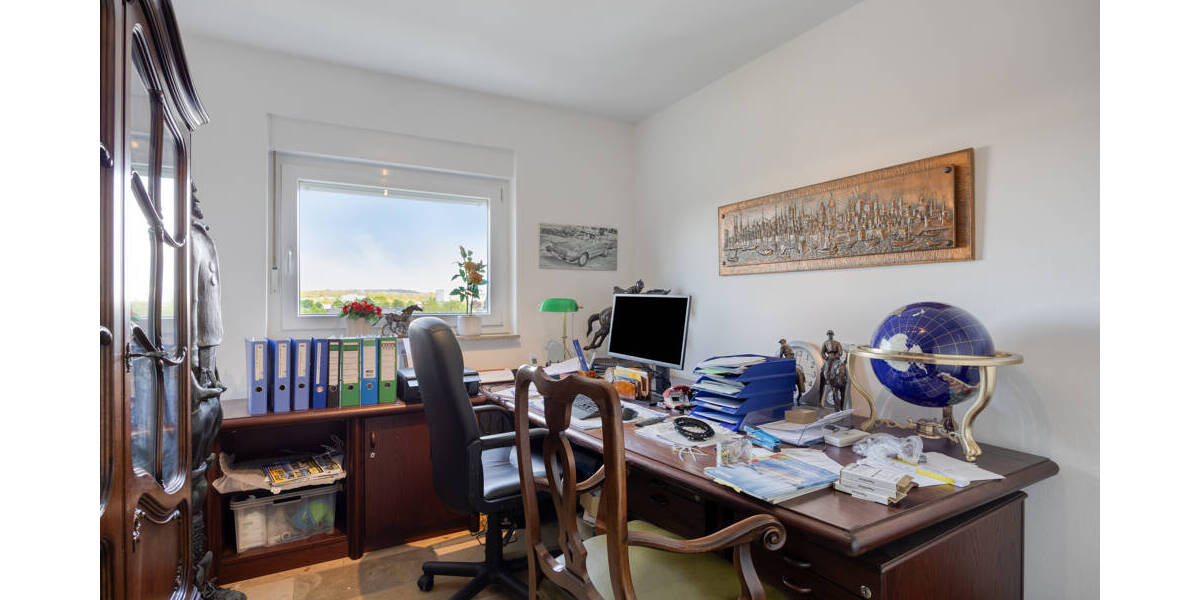 Etagenwohnung Langenfeld Richrath - 4 Zimmer, 120 m&sup2;, 359.000&euro; | Angebot:26644387