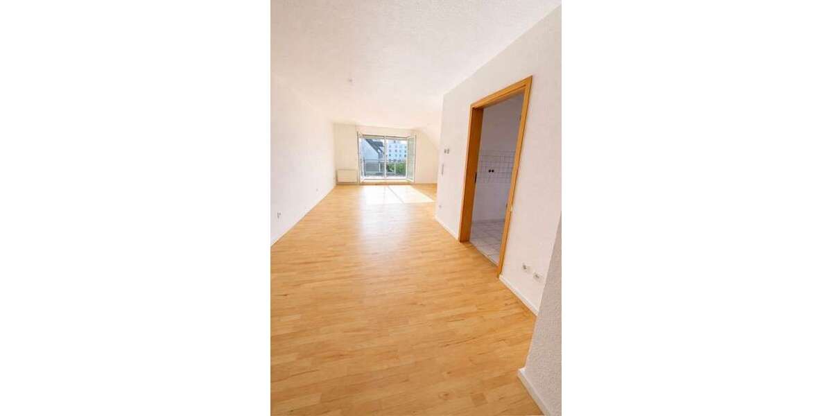 Etagenwohnung Bochum Höntrop - 5 Zimmer, 122 m&sup2;, 370.000&euro; | Angebot:25872354
