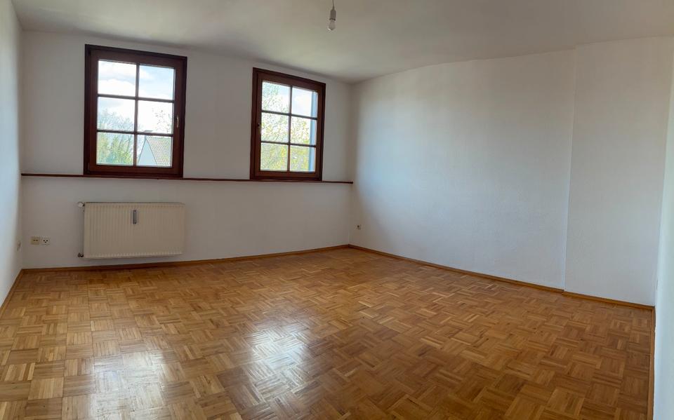 Etagenwohnung Essen Stadtbezirk III - 3.5 Zimmer, 88 m&sup2;, 879&euro; | Angebot:26021491