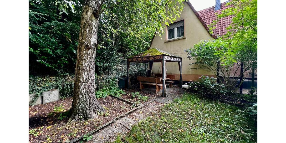 Etagenwohnung Wuppertal Sedansberg - 4 Zimmer, 115 m&sup2;, 1.100&euro; | Angebot:26168563