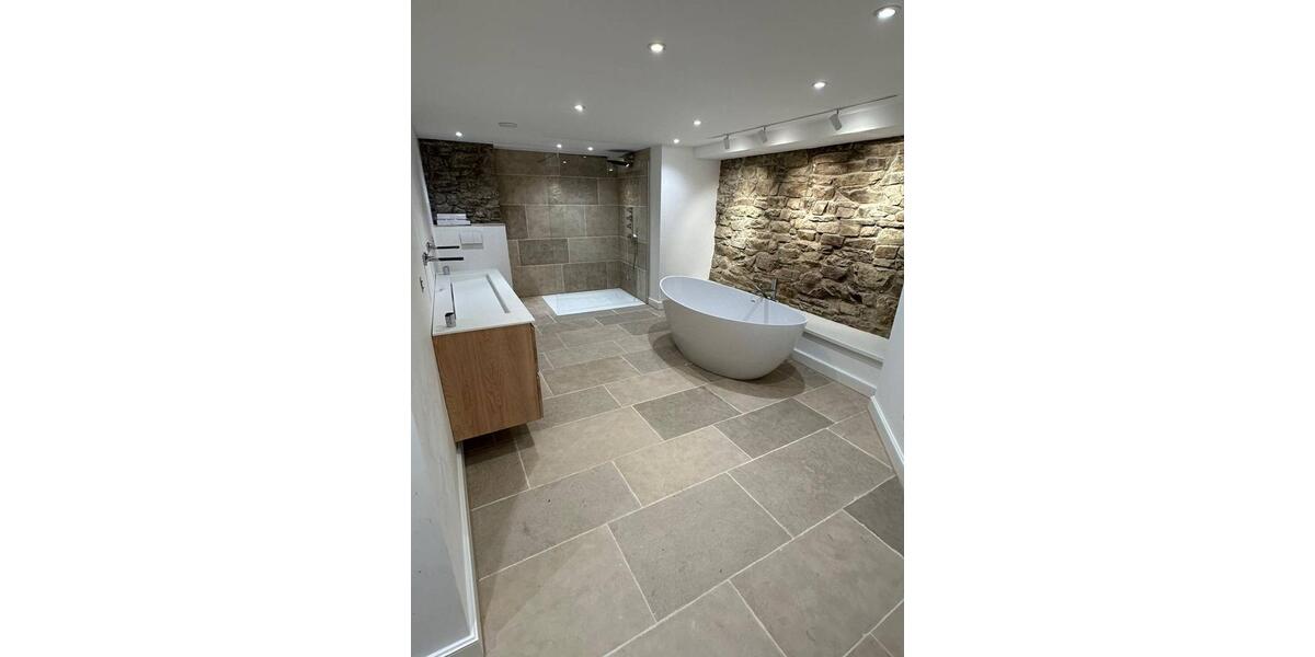 Erdgeschoßwohnung Solingen Ohligs - 4 Zimmer, 168 m&sup2;, 2.550&euro; | Angebot:25918620