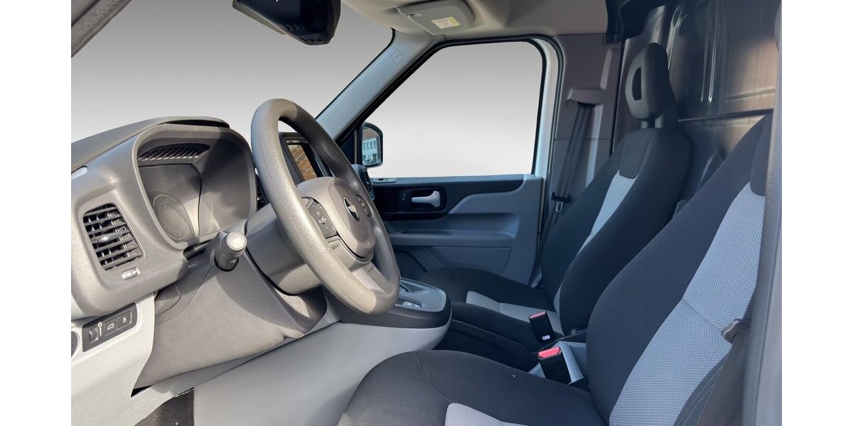 LEVC VN5 City Autom. Klima Kamera PDC 28.985 km 19.700 &euro; Wuppertal 42327