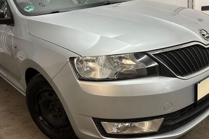 Skoda Rapid 130.000 km 6.790 &euro; ESSEN 45326