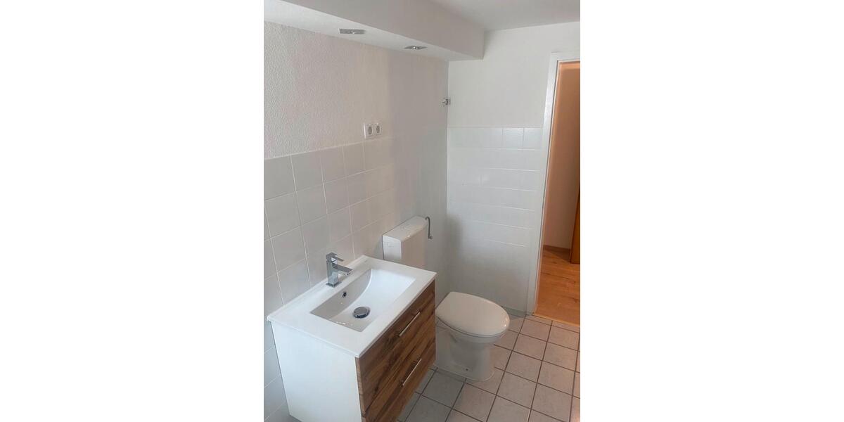 Etagenwohnung Wuppertal Gemarkung Ronsdorf - 2 Zimmer, 40 m&sup2;, 500&euro; | Angebot:26439705