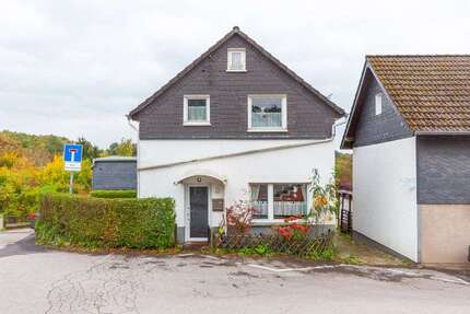 Haus Solingen Burg - 4 Zimmer, 98 m&sup2;, 149.000&euro; | Angebot:23310812