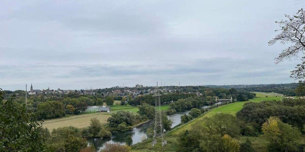 Einfamilienhaus Essen Burgaltendorf - 9 Zimmer, 256 m&sup2;, 870.000&euro; | Angebot:25744185