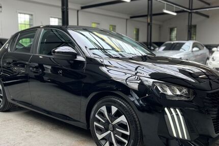Peugeot 208 80.000 km 11.200 &euro; Velbert 42551