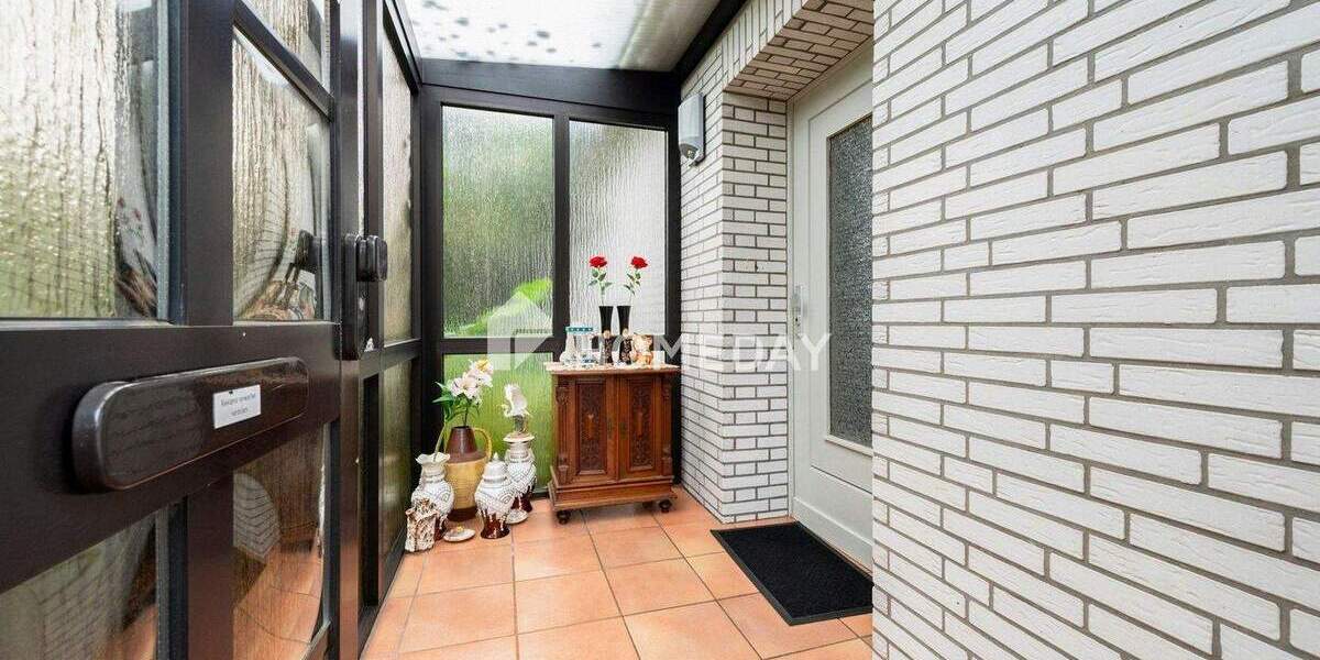 Einfamilienhaus Düsseldorf Vennhausen - 5 Zimmer, 164 m&sup2;, 699.000&euro; | Angebot:25702444