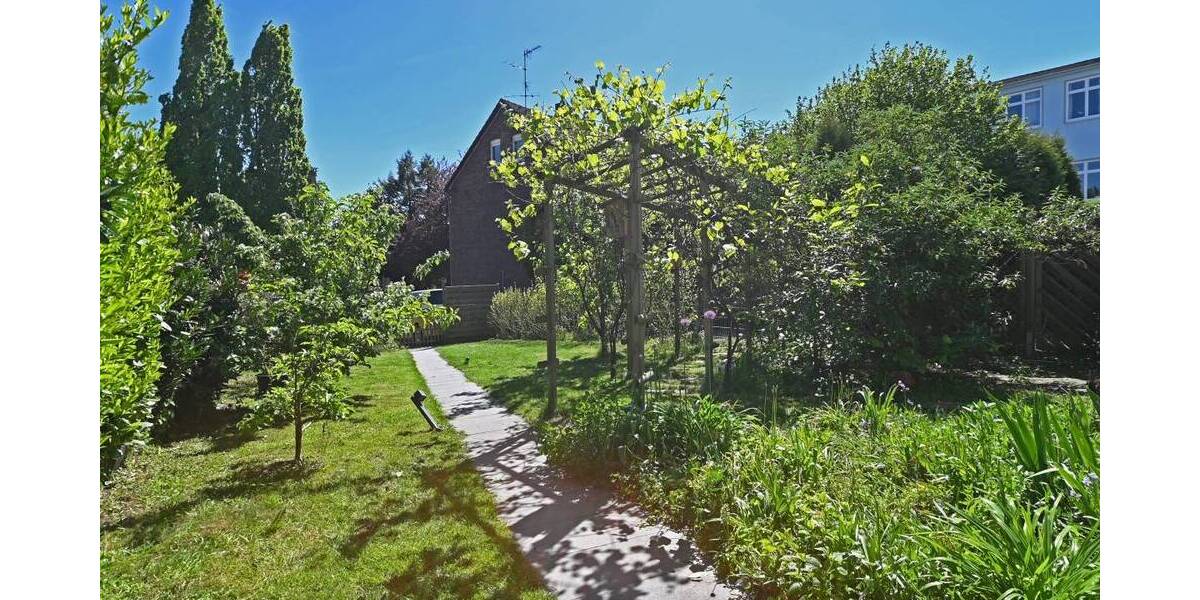 Einfamilienhaus Essen Kettwig - 6 Zimmer, 102 m&sup2;, 695.000&euro; | Angebot:26656733