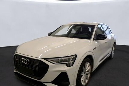 Audi e-tron 59.997 km 41.380 &euro; Hagen 58091