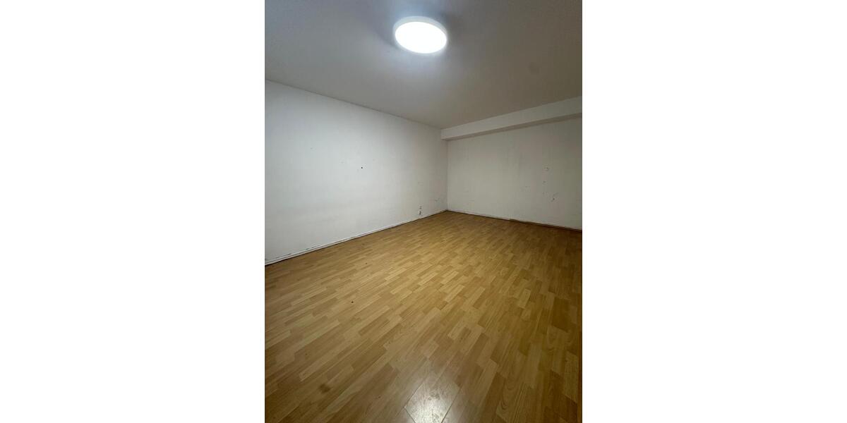 Etagenwohnung Wuppertal Cronenberg - 1 Zimmer, 35 m&sup2;, 340&euro; | Angebot:25417268