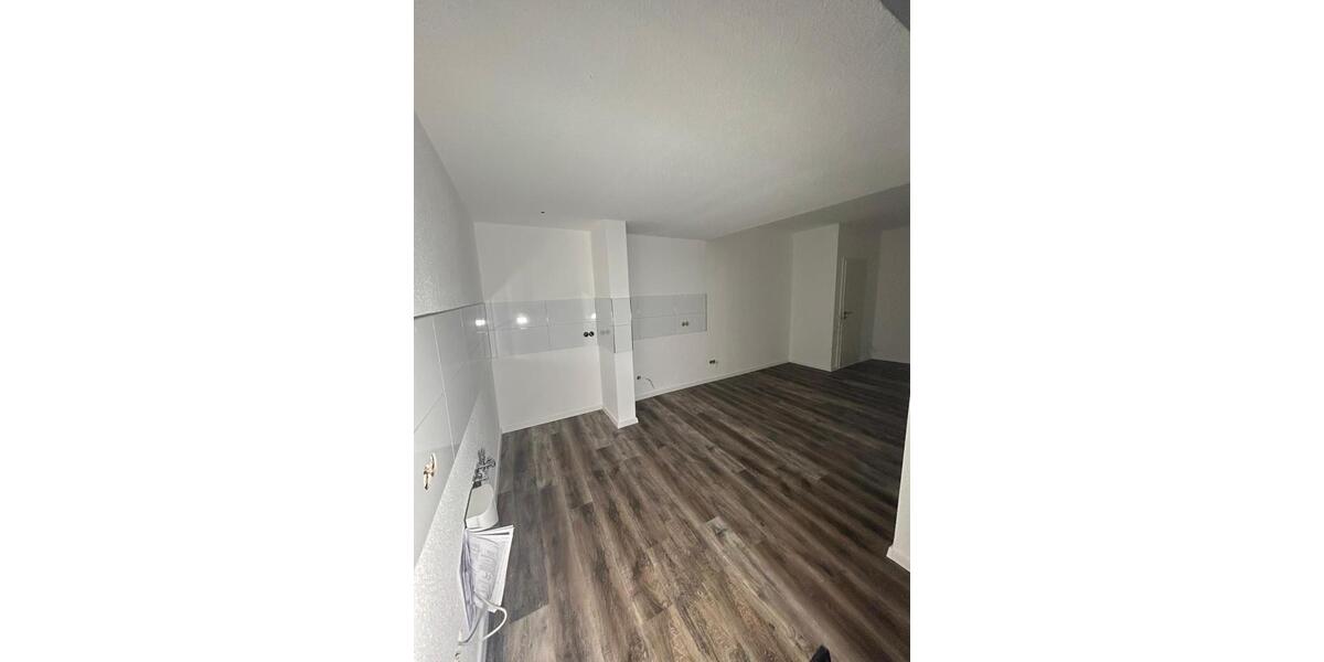 Etagenwohnung Mülheim an der Ruhr - 3 Zimmer, 112 m&sup2;, 950&euro; | Angebot:25956684