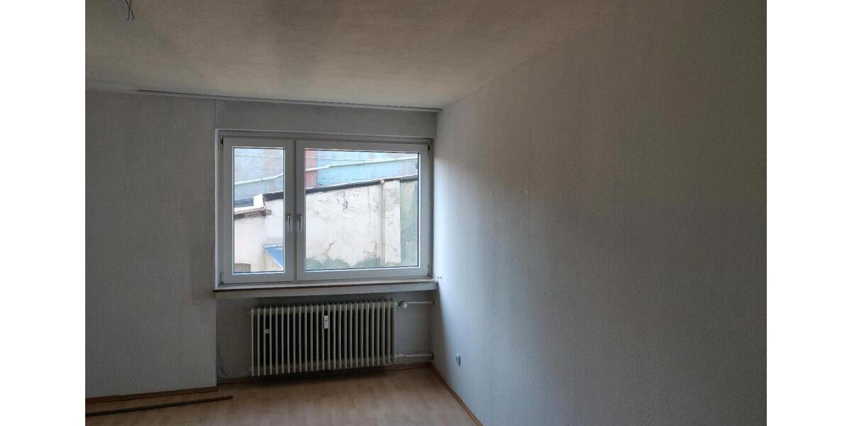 Etagenwohnung Wuppertal Gemarkung Vohwinkel - 3 Zimmer, 90 m&sup2;, 750&euro; | Angebot:24838313