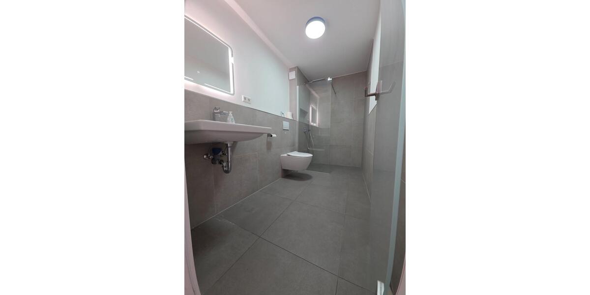 Etagenwohnung Hilden Forstbach - 3 Zimmer, 110 m&sup2;, 1.840&euro; | Angebot:26517478