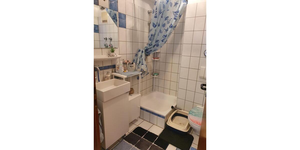 Dachgeschoßwohnung Düsseldorf Stadtbezirk 8 - 2 Zimmer, 42 m&sup2;, 580&euro; | Angebot:26423157