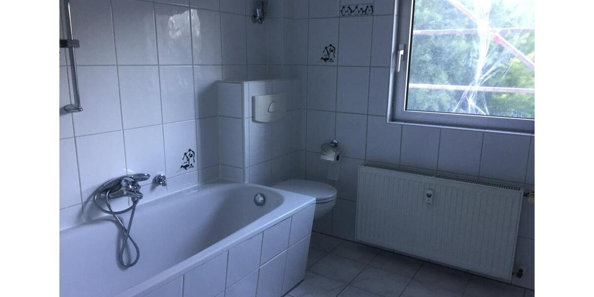 Etagenwohnung Hattingen Niederbonsfeld - 2 Zimmer, 72 m&sup2;, 530&euro; | Angebot:25102249