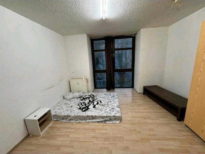 Etagenwohnung Wuppertal Brill - 1 Zimmer, 45 m&sup2;, 700&euro; | Angebot:26551119