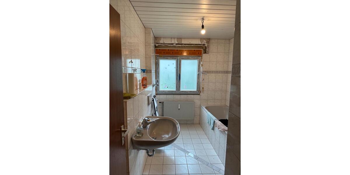 Etagenwohnung Wuppertal Gemarkung Barmen - 3 Zimmer, 93 m&sup2;, 168.000&euro; | Angebot:21660106