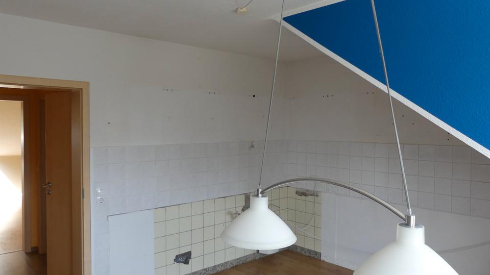 Dachgeschoßwohnung Langenfeld (Rheinland) - 3 Zimmer, 75 m&sup2;, 720&euro; | Angebot:26573037