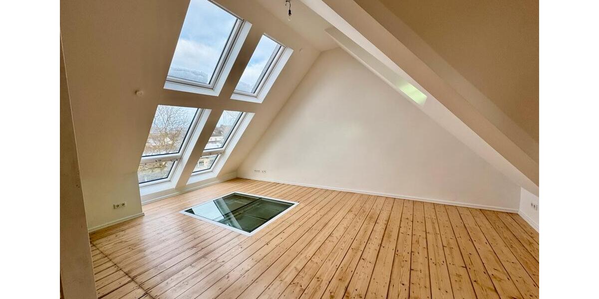 Etagenwohnung Wuppertal Arrenberg - 3.5 Zimmer, 109 m&sup2;, 1.350&euro; | Angebot:26605400