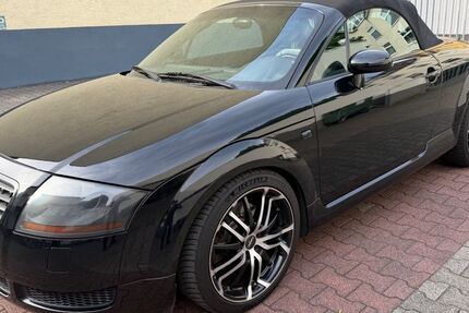 Audi TT 179.000 km 4.990 &euro; Hagen 58135