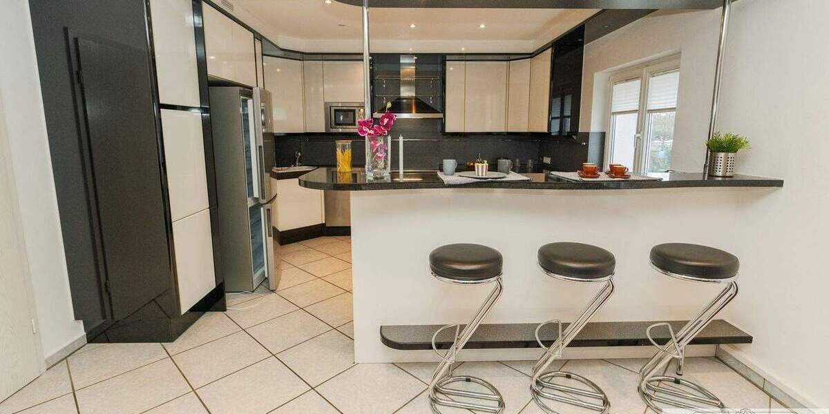 Doppelhaushälfte Düsseldorf Benrath Benrath - 1 Zimmer, 226 m&sup2;, 1.499.000&euro; | Angebot:25660963