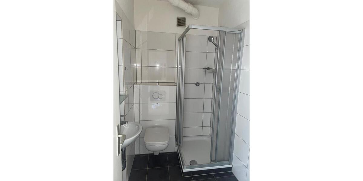 Etagenwohnung Bochum Bochum-Mitte - 3.5 Zimmer, 80 m&sup2;, 695&euro; | Angebot:26005008