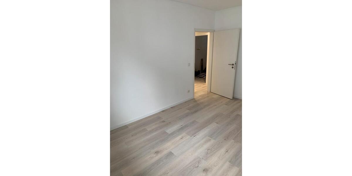 Etagenwohnung Wuppertal Elberfeld - 2 Zimmer, 33 m&sup2;, 450&euro; | Angebot:25612950