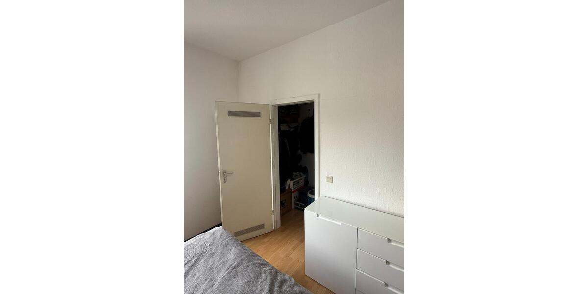 Etagenwohnung Wuppertal Dornap - 3 Zimmer, 84 m&sup2;, 170.000&euro; | Angebot:22446027