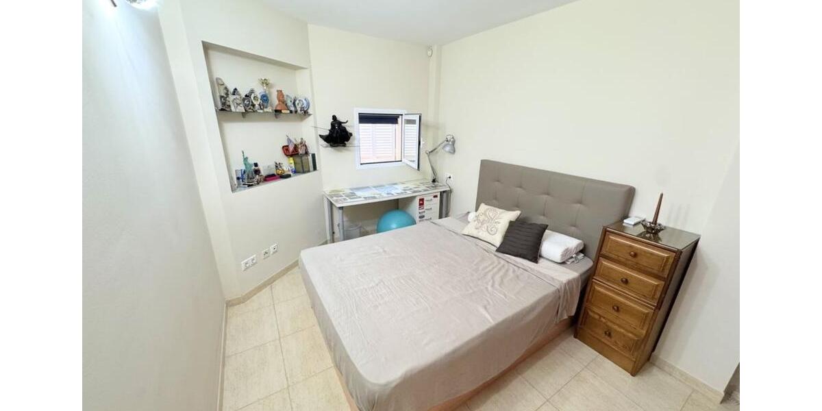 Ferienimmobilie Wuppertal Unterbarmen - 1.500&euro; | Angebot:23796115