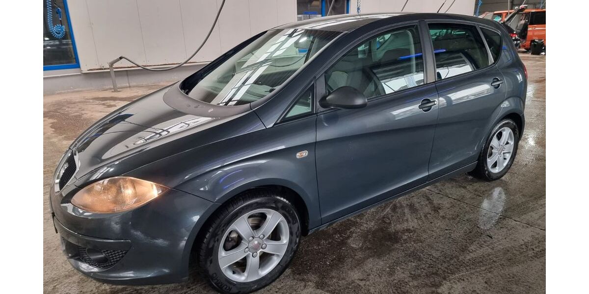 Seat Altea 142.000 km 3.100 &euro; Hückeswagen 42499