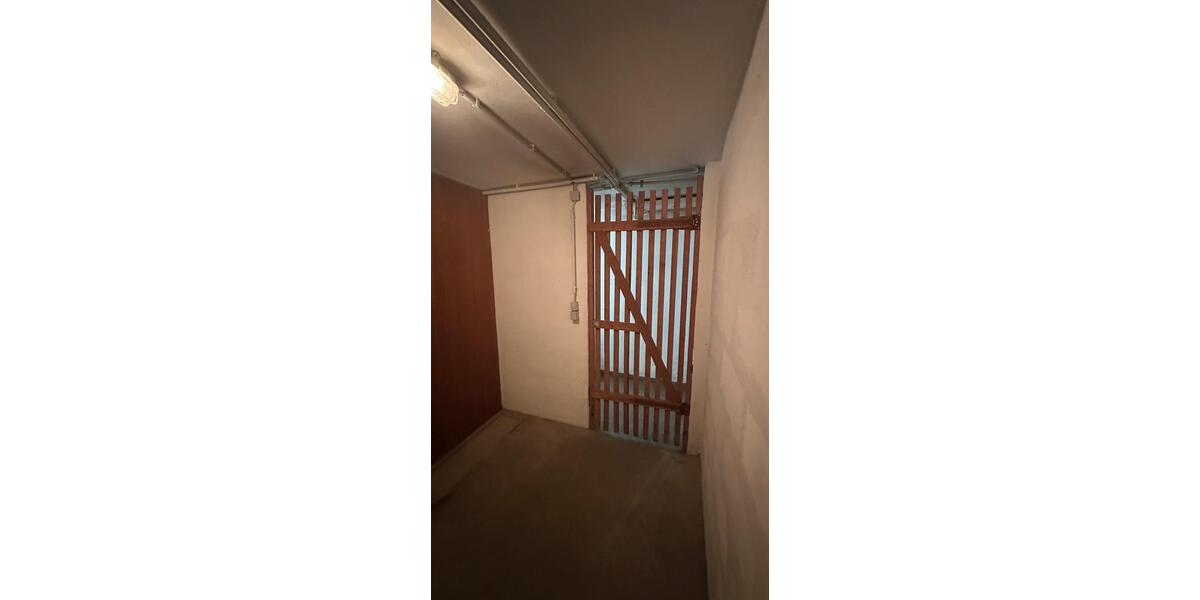 Etagenwohnung Düsseldorf Düsseltal - 2 Zimmer, 68 m&sup2;, 1.355&euro; | Angebot:25551511