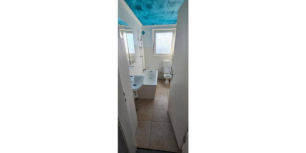 Dachgeschoßwohnung Essen Stadtbezirk V - 3 Zimmer, 85 m&sup2;, 616&euro; | Angebot:25782995