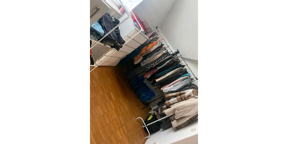 Dachgeschoßwohnung Ratingen Tiefenbroich - 3 Zimmer, 55 m&sup2;, 930&euro; | Angebot:26023005