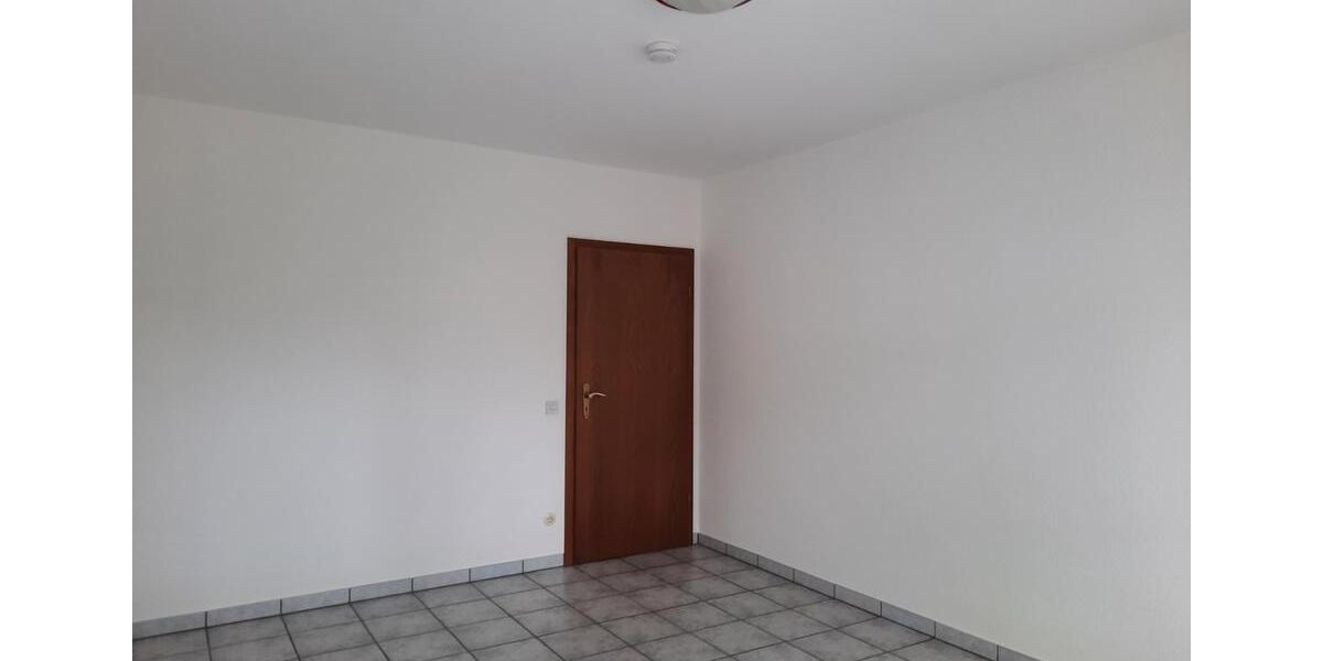 Erdgeschoßwohnung Solingen Ohligs - 2 Zimmer, 53 m&sup2;, 530&euro; | Angebot:26577546