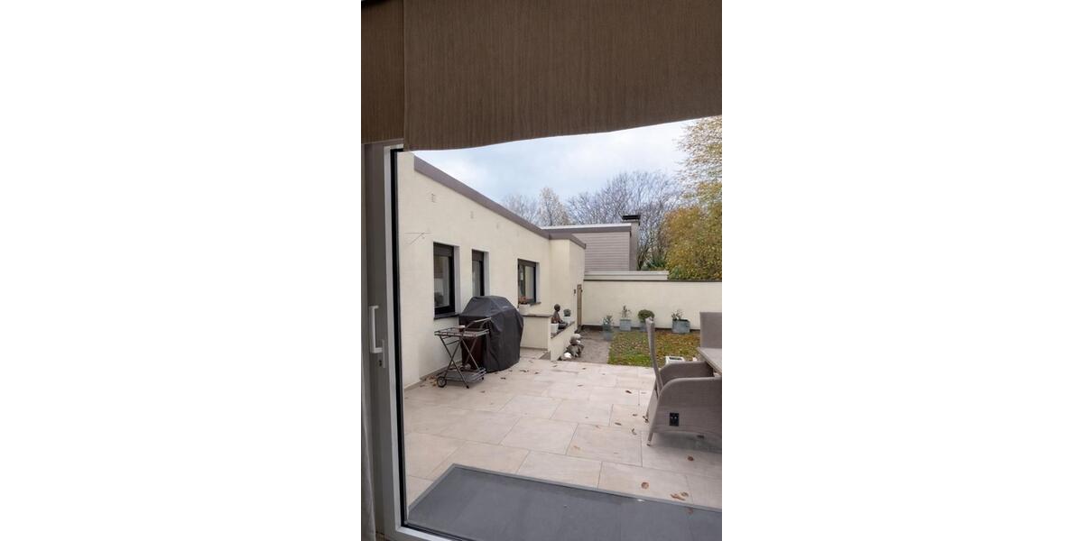 Bungalow Gelsenkirchen Gelsenkirchen-Mitte - 8 Zimmer, 270 m&sup2;, 2.150&euro; | Angebot:26107848