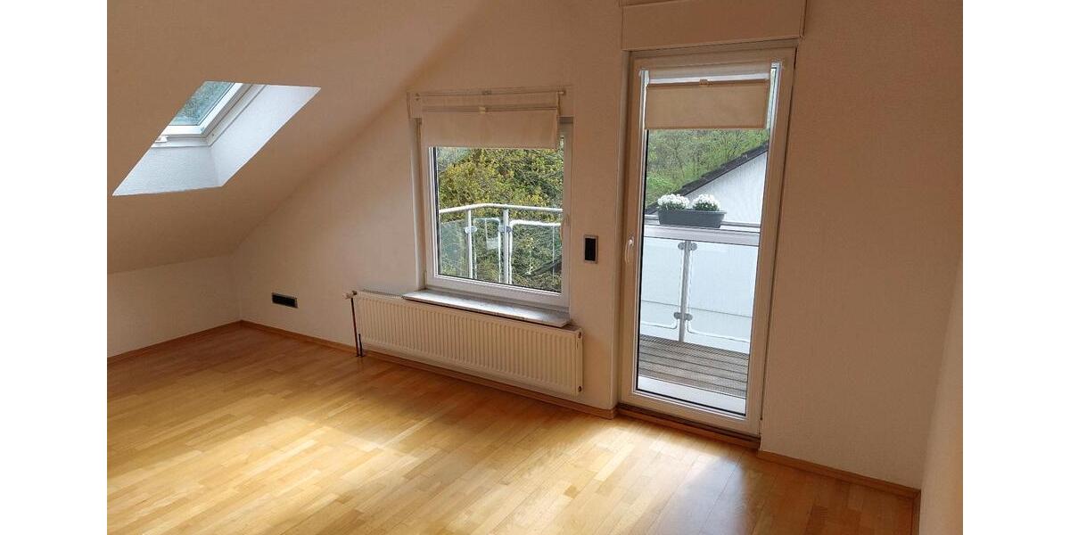 Etagenwohnung Gevelsberg - 4 Zimmer, 110 m&sup2;, 780&euro; | Angebot:25857350