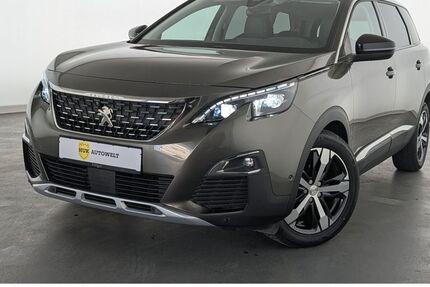 Peugeot 5008 80.800 km 15.860 &euro; Düsseldorf 40599