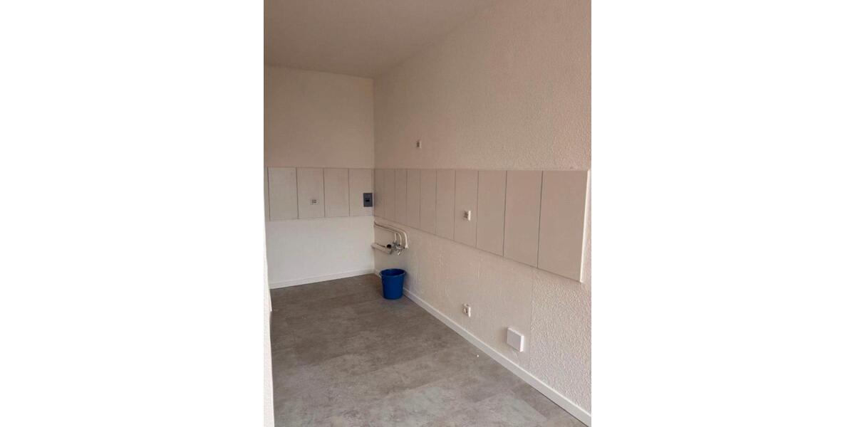 Etagenwohnung Wuppertal Elberfeld - 2 Zimmer, 65 m&sup2;, 750&euro; | Angebot:25887321