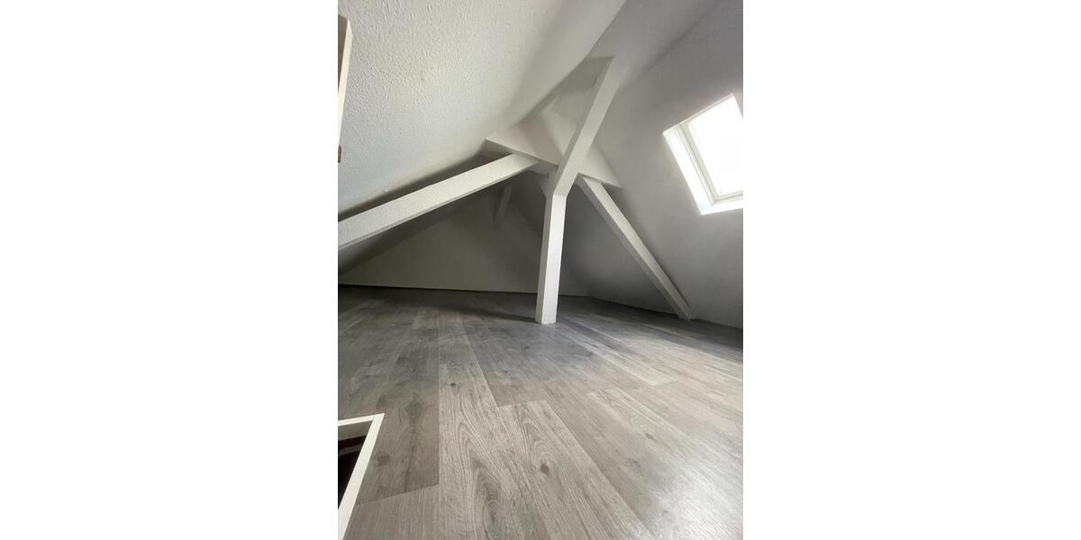 Maisonettenwohnung Essen Huttrop - 4 Zimmer, 85 m&sup2;, 550&euro; | Angebot:26480019