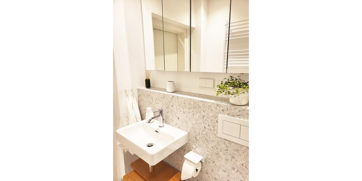 Erdgeschoßwohnung Essen Stadtbezirk III - 2.5 Zimmer, 60 m&sup2;, 1.400&euro; | Angebot:23762898