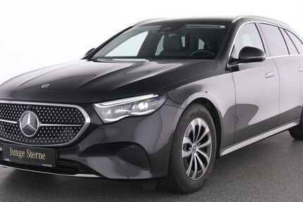 Mercedes-Benz E 220 8.141 km 53.385 &euro; Essen 45309